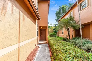 1588 Veracruz Ln, Weston, FL 33327 - Photo 13