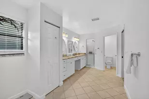 2530 NE Pinecrest Lakes Blvd, Jensen Beach, FL 34957 - Photo 39