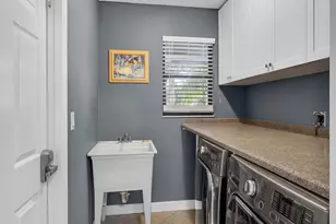 2530 NE Pinecrest Lakes Blvd, Jensen Beach, FL 34957 - Photo 49