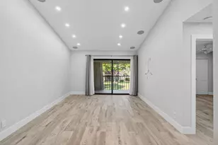 3939 NE 5th Ave Unit, Boca Raton, FL 33431 - Photo 11