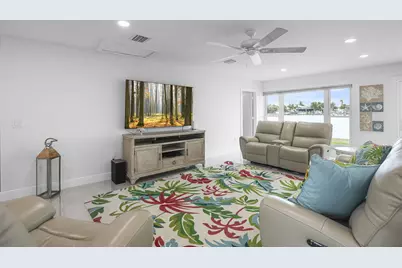 1564 Thumb Point Drive, Fort Pierce, FL 34949 - Photo 9