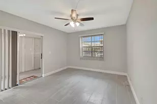 445 Flanders J, Delray Beach, FL 33484 - Photo 23
