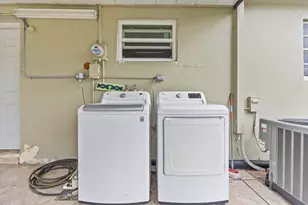 1400 N 70th Ave, Hollywood, FL 33024 - Photo 27