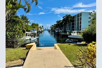 400 Corsair Drive, North Palm Beach, FL 33408 - Photo 47