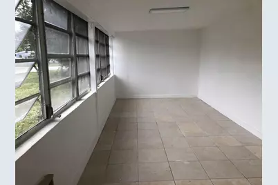 1300 NE 182nd Street, North Miami Beach, FL 33162 - Photo 17