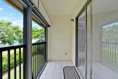 9413 Boca Cove Circle, Unit #1107, Boca Raton, FL 33428 - Photo 19