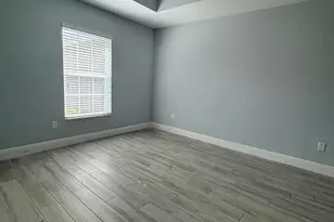 2501 SE Mariposa Ave, Port Saint Lucie, FL 34952 - Photo 9