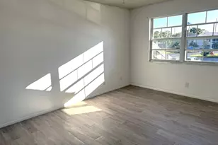 1552 SE Royal Green Cir, Port Saint Lucie, FL 34952 - Photo 11