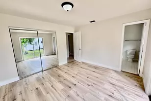 434 NE Electra Ave, Port Saint Lucie, FL 34983 - Photo 31