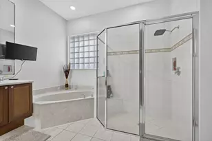 171 Isle Verde Way, Palm Beach Gardens, FL 33418 - Photo 41