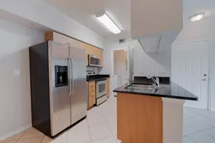 6386 Emerald Dunes Dr, West Palm Beach, FL 33411 - Photo 7