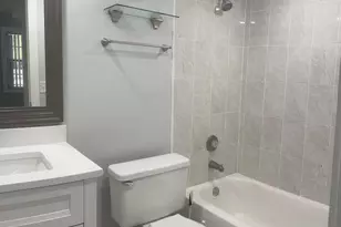 1638 Embassy Dr, West Palm Beach, FL 33401 - Photo 11