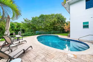 359 E Ocean Ave, Lantana, FL 33462 - Photo 15