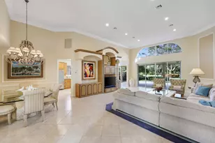 7633 La Corniche Cir, Boca Raton, FL 33433 - Photo 9
