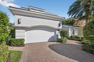 186 Viera Dr, Palm Beach Gardens, FL 33418 - Photo 9