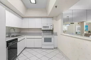 9455 Collins Ave, Surfside, FL 33154 - Photo 7