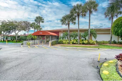 223 Lake Frances Drive, West Palm Beach, FL 33411 - Photo 23