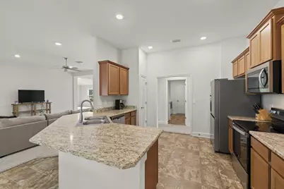 137 SW Pisces Terrace, Port Saint Lucie, FL 34984 - Photo 9