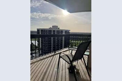 2425 Presidential Way, Unit #1206, West Palm Beach, FL 33401 - Photo 11