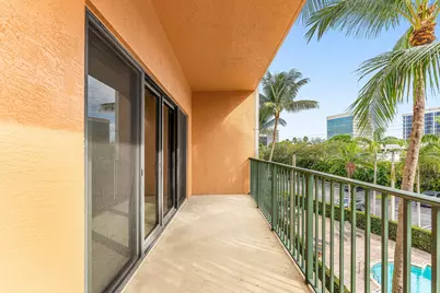 [Address not provided], West Palm Beach, FL 33401 - Photo 29