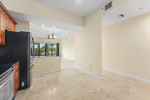 [Address not provided], West Palm Beach, FL 33401 - Photo 13