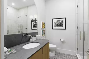 328 Vizcaya Dr, Palm Beach Gardens, FL 33418 - Photo 25