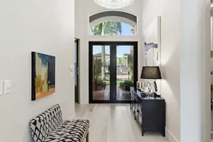 328 Vizcaya Dr, Palm Beach Gardens, FL 33418 - Photo 3