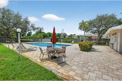 851 NW 42nd Place, Deerfield Beach, FL 33064 - Photo 33