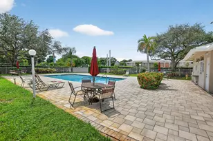 851 NW 42nd Pl, Deerfield Beach, FL 33064 - Photo 33