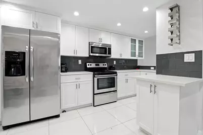 6 Royal Palm Way, Unit #105, Boca Raton, FL 33432 - Photo 5