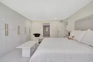 5440 N Ocean Dr, Singer Island, FL 33404 - Photo 39