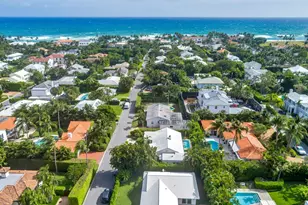 266 Colonial Ln, Palm Beach, FL 33480 - Photo 31