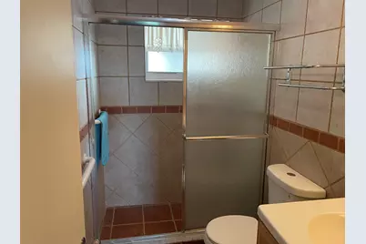 729 Lori Drive, Unit #405, Palm Springs, FL 33461 - Photo 23