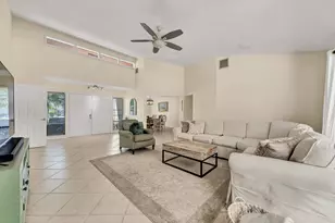 88 PineHill Trail E, Tequesta, FL 33469 - Photo 7