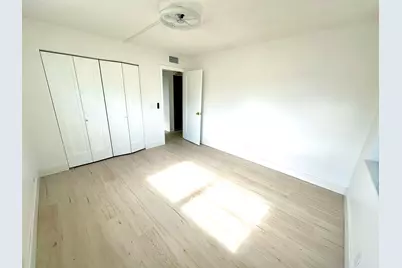 121 Sheffield F, West Palm Beach, FL 33417 - Photo 15