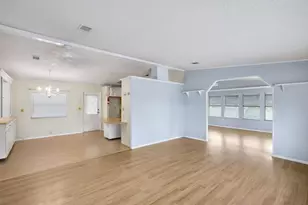 8201 Cinnamon Ln, Port Saint Lucie, FL 34952 - Photo 5