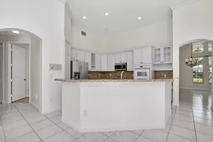 21719 Marigot Dr, Boca Raton, FL 33428 - Photo 9