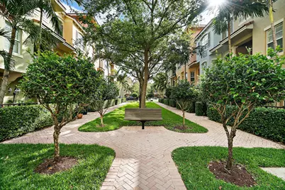 2446 San Pietro Circle, Palm Beach Gardens, FL 33410 - Photo 65