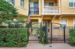 2446 San Pietro Cir, Palm Beach Gardens, FL 33410 - Photo 5