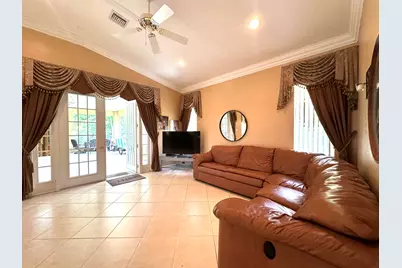 17146 81st Lane N, Loxahatchee, FL 33470 - Photo 9