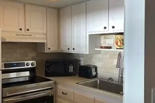 2929 SE Ocean Blvd Unit, Stuart, FL 34996 - Photo 11