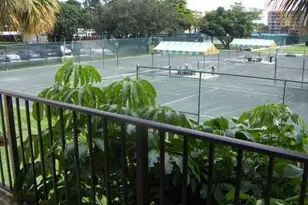 2786 Tennis Club Dr, West Palm Beach, FL 33417 - Photo 5