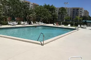 2786 Tennis Club Dr, West Palm Beach, FL 33417 - Photo 9