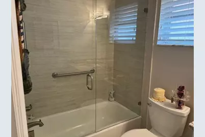 5582 Royal Lake Circle, Boynton Beach, FL 33437 - Photo 23