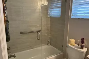 5582 Royal Lake Cir, Boynton Beach, FL 33437 - Photo 23