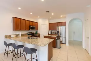 10349 Wellington Parc Dr, Wellington, FL 33449 - Photo 3