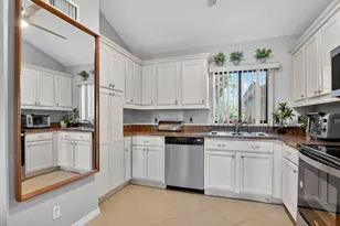 50 SE 12th Street Unit, Boca Raton, FL 33432 - Photo 5