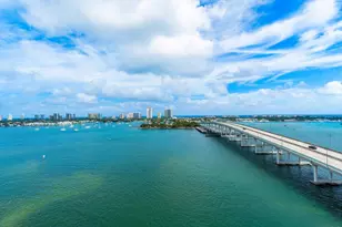 2640 Lake Shore Dr, Riviera Beach, FL 33404 - Photo 31