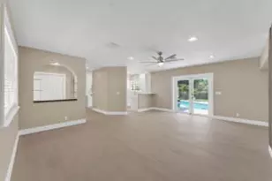 2070 NE 27th St, Lighthouse Point, FL 33064 - Photo 13