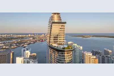 300 Biscayne Boulevard Way, Unit #2004, Miami, FL 33131 - Photo 3